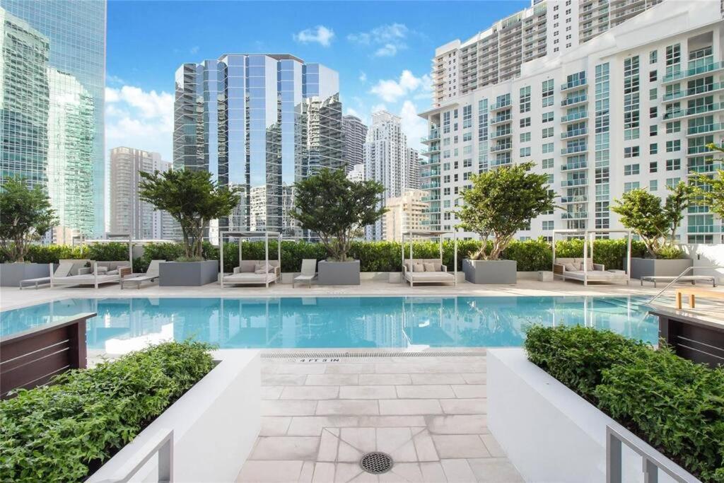 Lovely Upscale Condo Gorgeous View 2Bd 2Bath In Brickell Miami Bagian luar foto