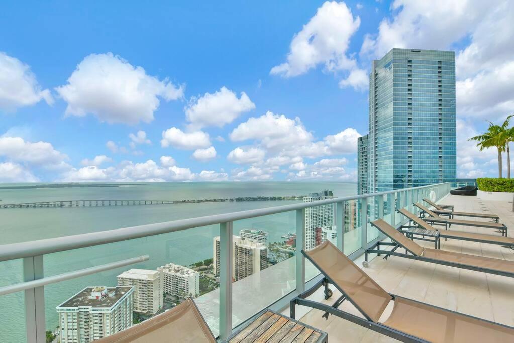 Lovely Upscale Condo Gorgeous View 2Bd 2Bath In Brickell Miami Bagian luar foto